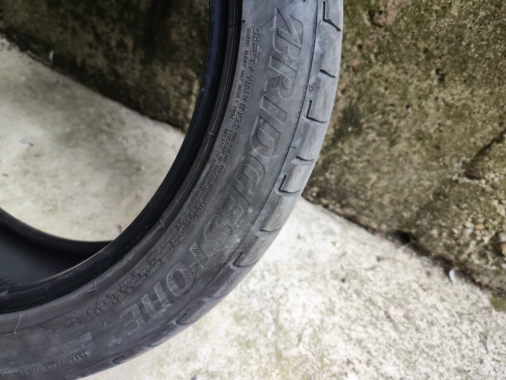 2 броя 245 45 19 bridgestone potenza