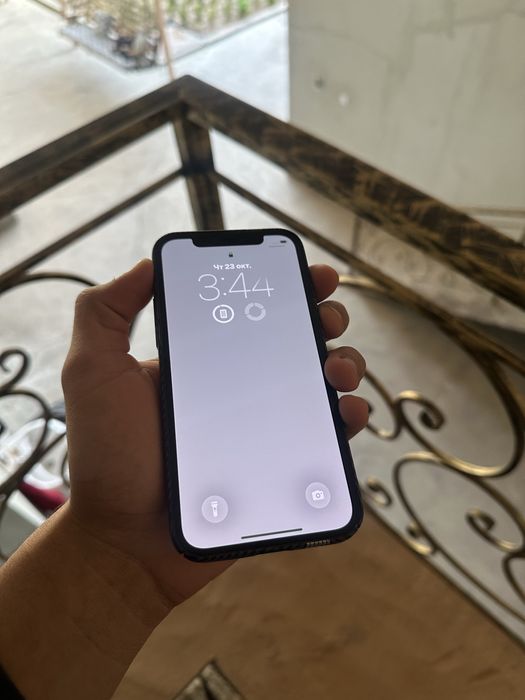 Iphone 12 pro LLA ideal