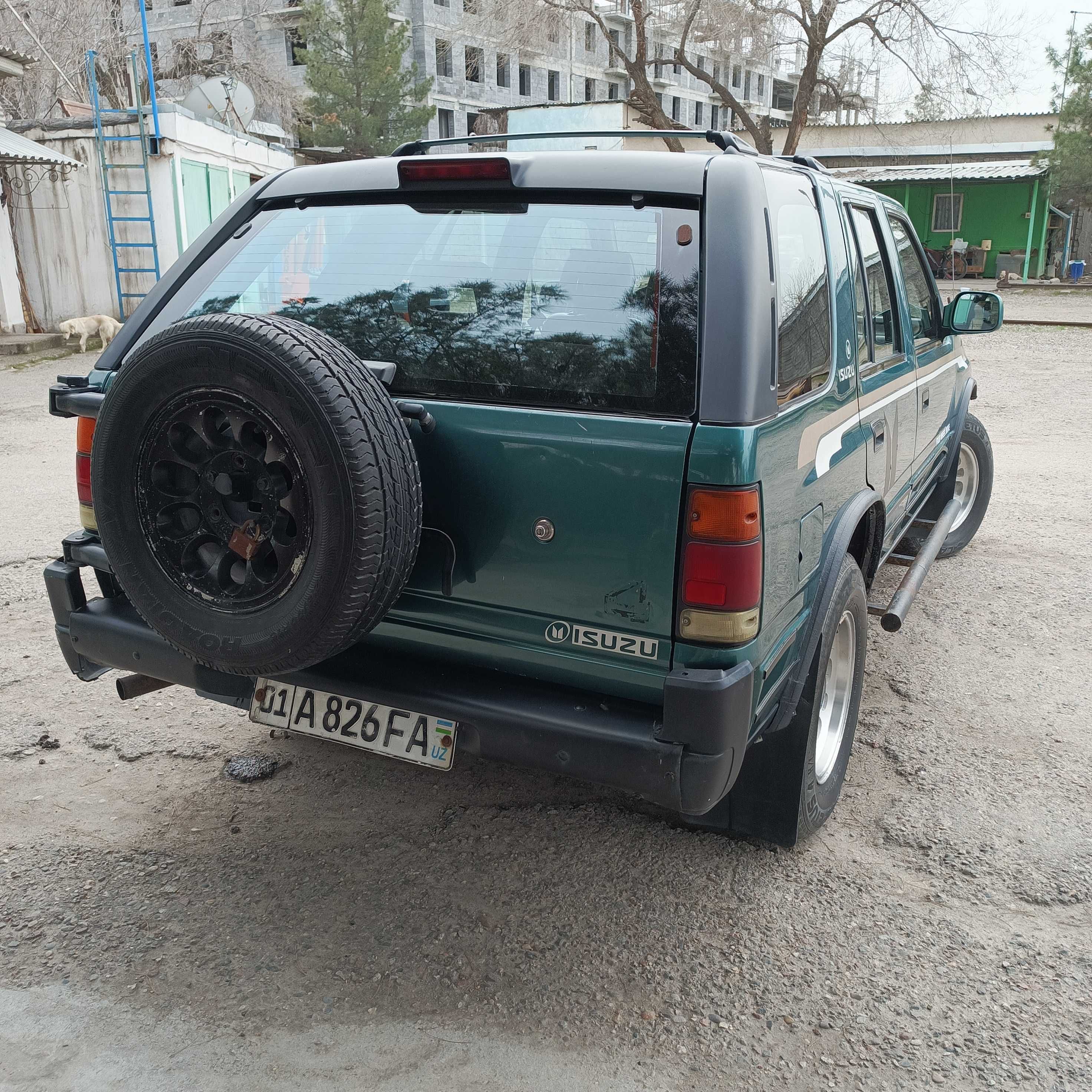 Продается внедорожник Isuzu rodeo