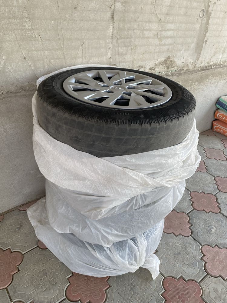 Диски с шинамы р15