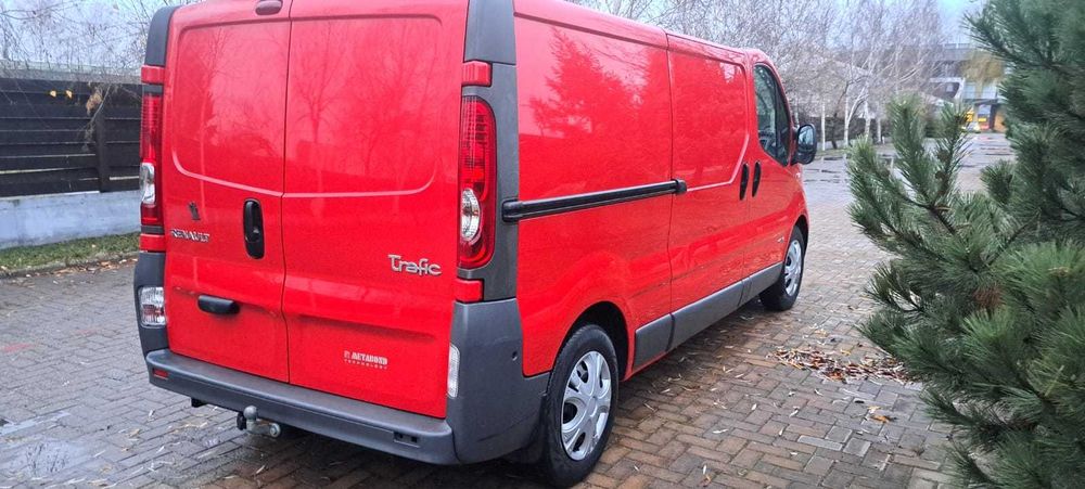 RENAULT Trafic Maxi Lung 2008 2.0dCi 116 CP 6 trepte AC, Inmatriculat