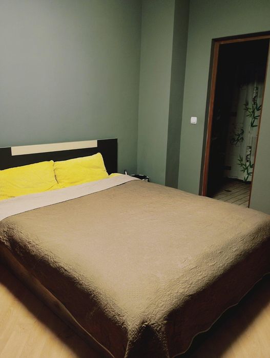 Дава се под наем Тристаен апартамент в Пловдив, Кършияка - 80 кв.м за 500 € - Снимка #4