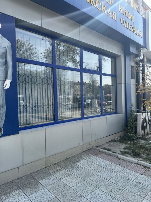 Продам пластиковые окна и перегородки недорого, в хорошем состоянии