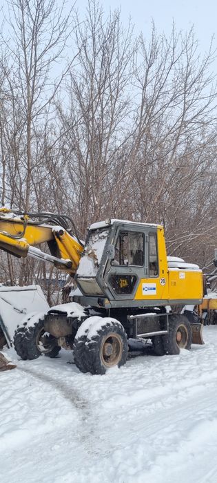 Продам экскаватор JCB JS 130W  1995 г
