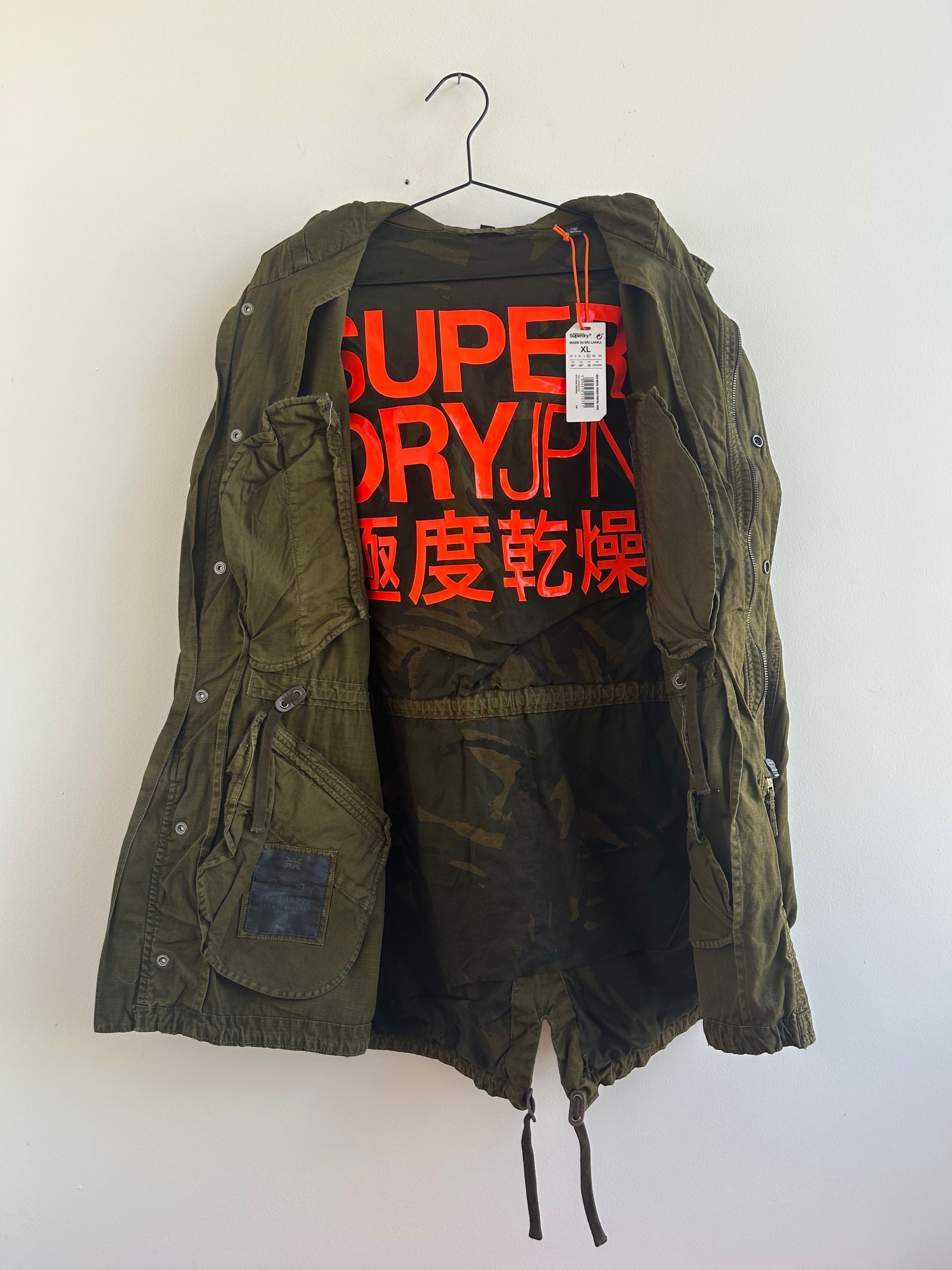 Яке (Парка) Superdry Размер XL цвят зелен