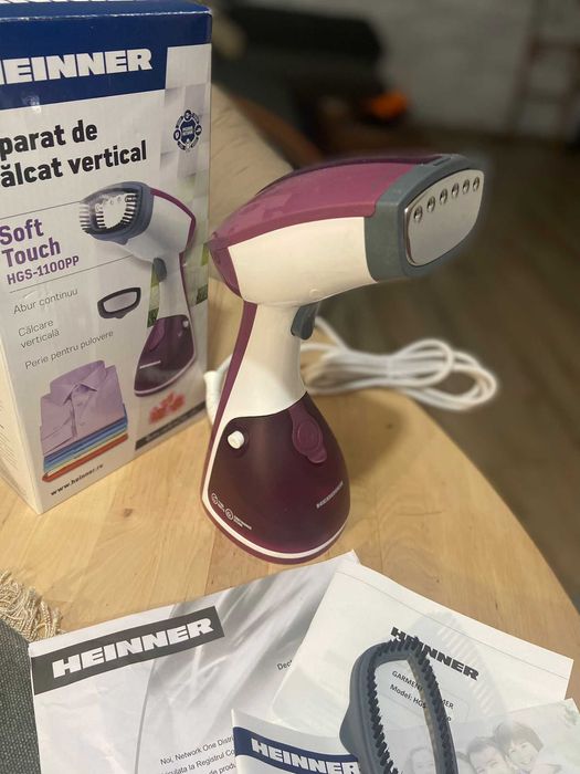 Fier de calcat vertical marca Heinner