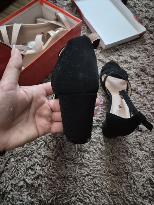 Sandale negre/crem toc gros