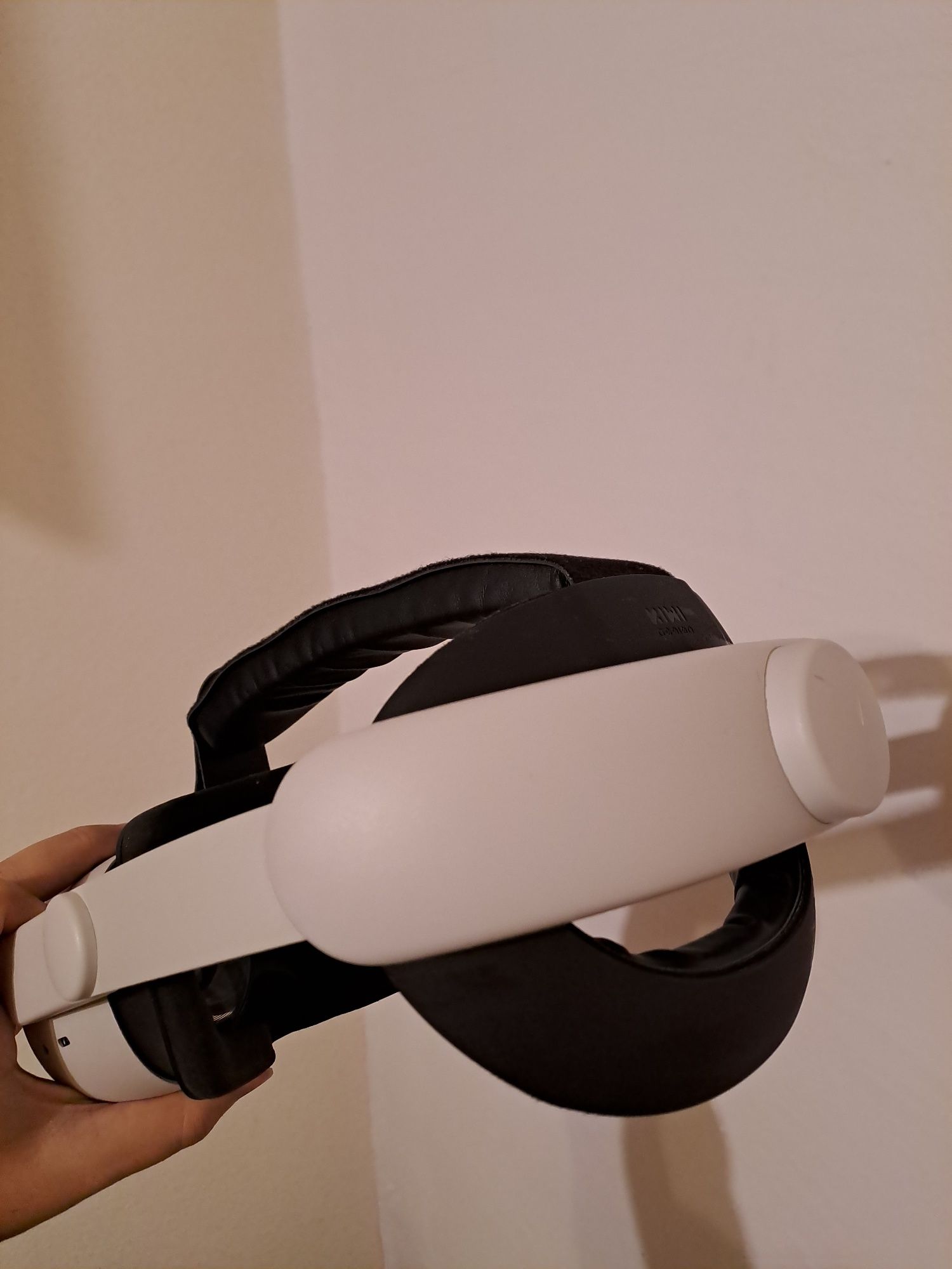 Oculus Quest 2 cu strap confortabil kiwi/cablu gen oculus link separat