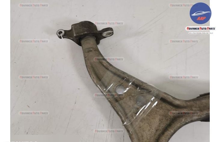 Десен преден носач / Desen preden nosach Mercedes-Benz M-Class W166 Де