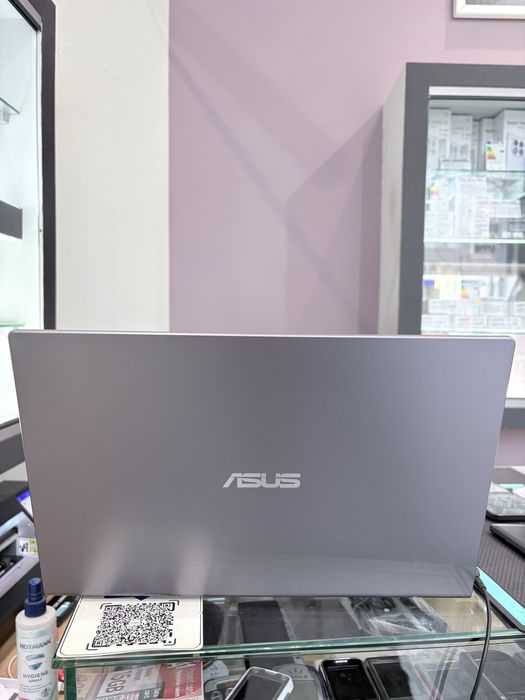 Лаптоп ASUS M515D