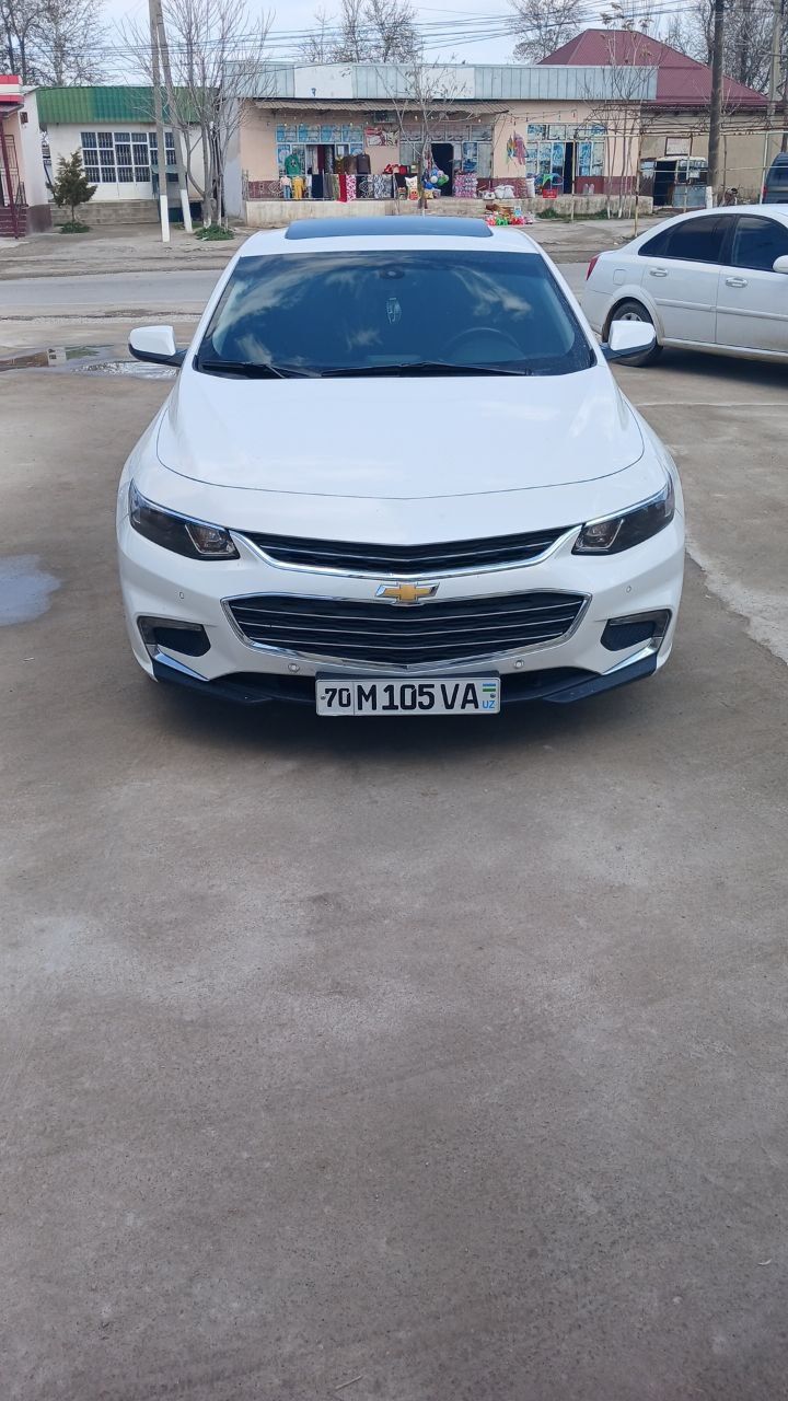 Chevrolet Malibu 2