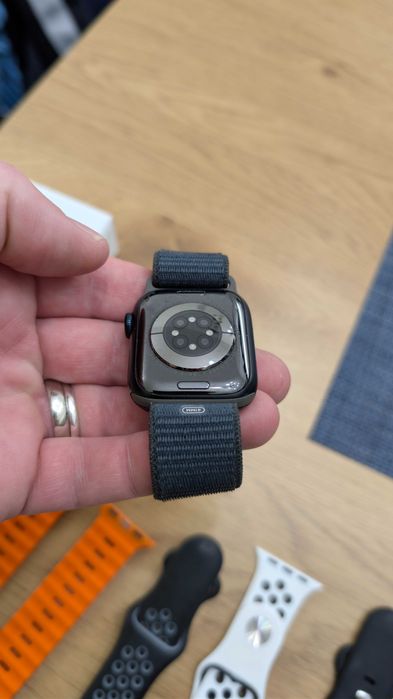 Apple Watch Series 9  41 mm в Гаранция   98% battery health