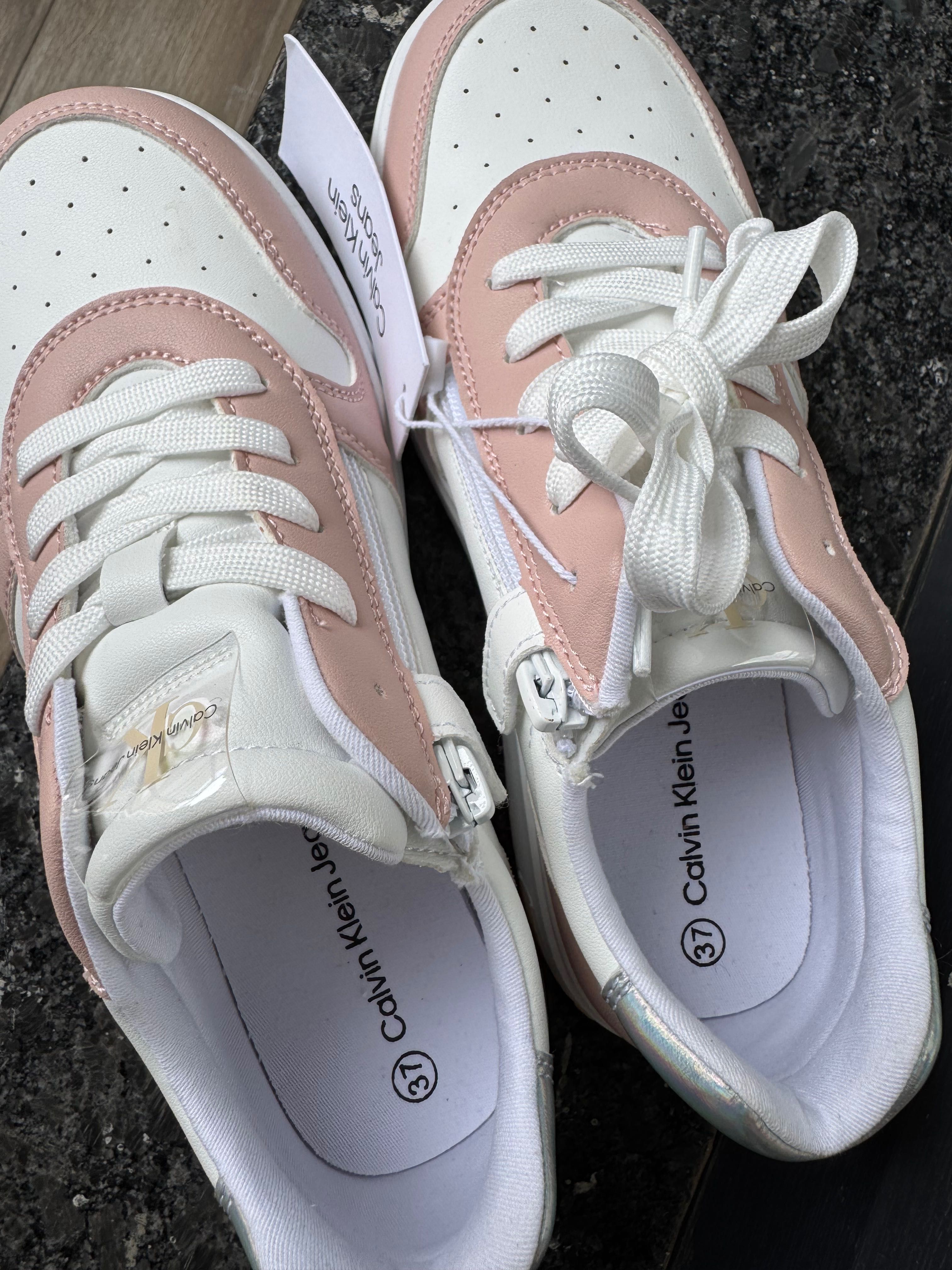 Оригинални кецове Calvin Klein, нови с етикет