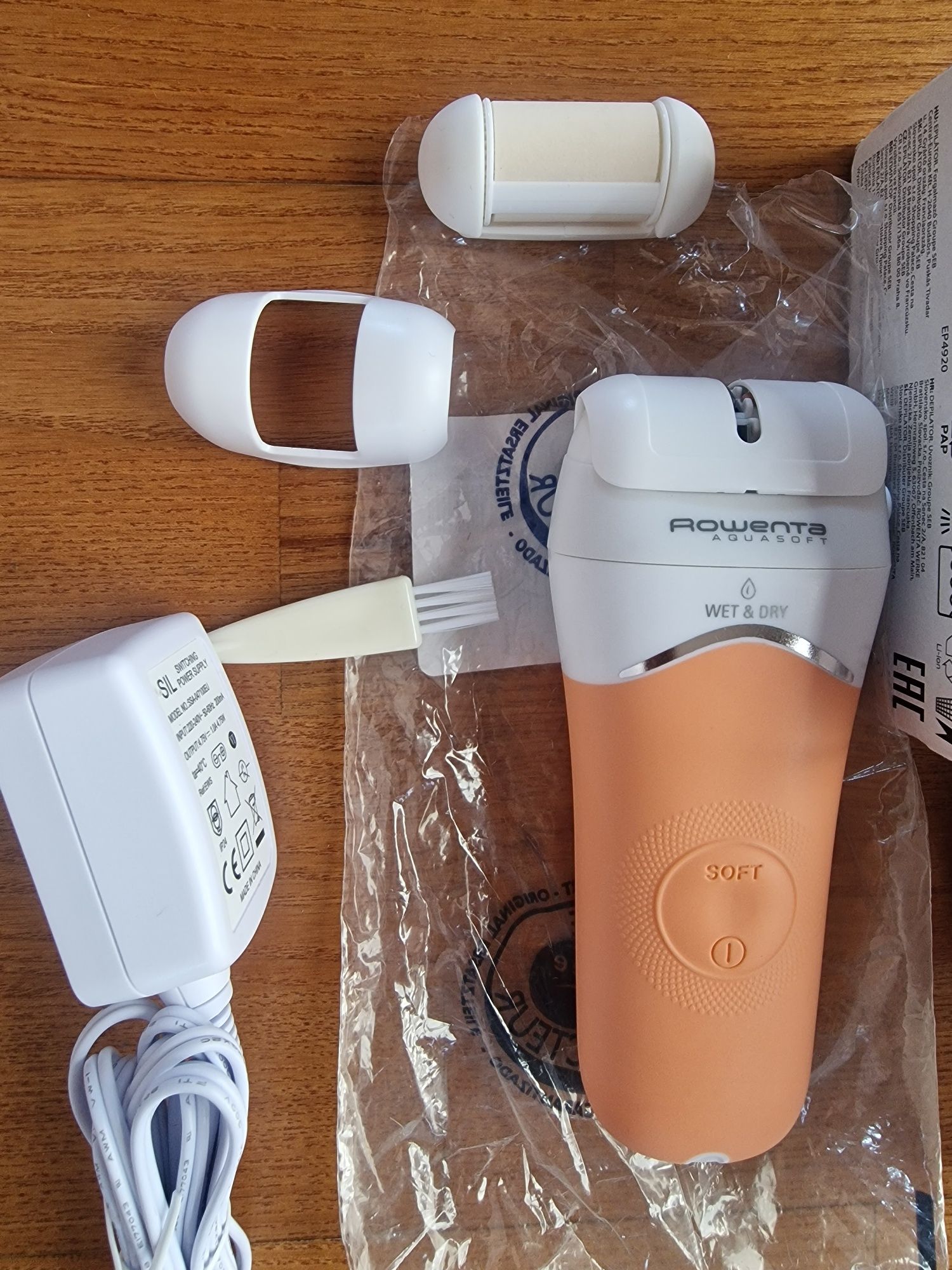 Epilator ROWENTA AquaSoft EP4920F0 4.5W 40 min autonomie Wet&Dry 4 acc