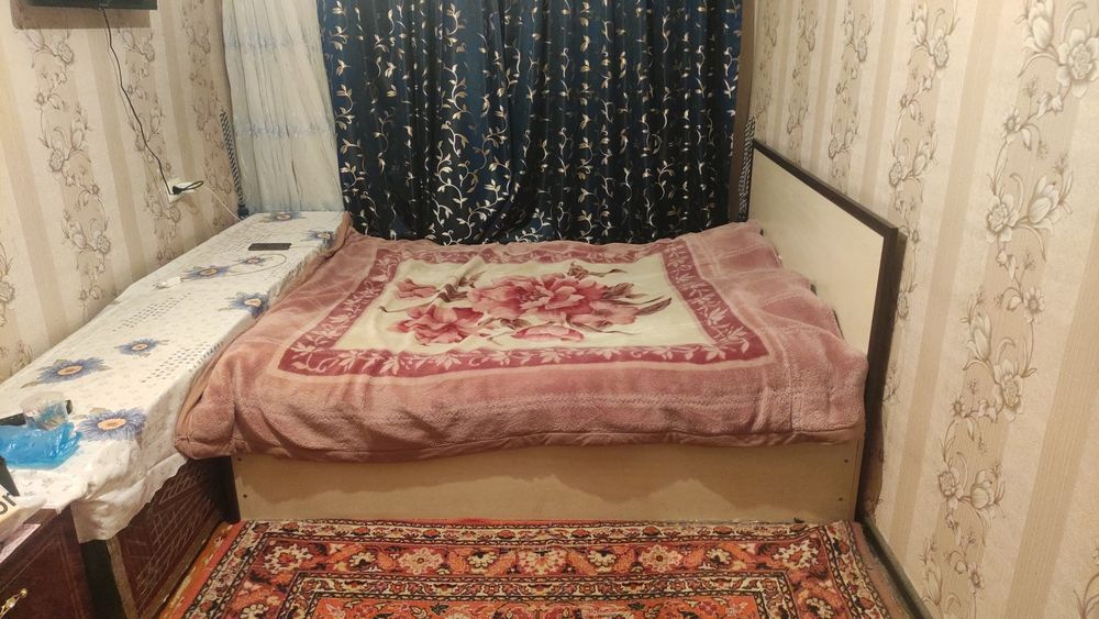 Кровать двухспальная