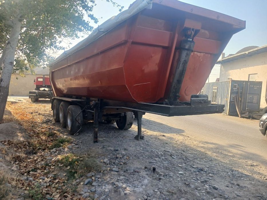 Самосвал Прицеп Сотилади