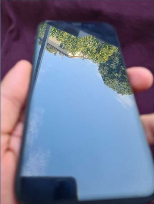 iPhone XR la cutie / IMPECABIL / Husa bonus / 950 lei