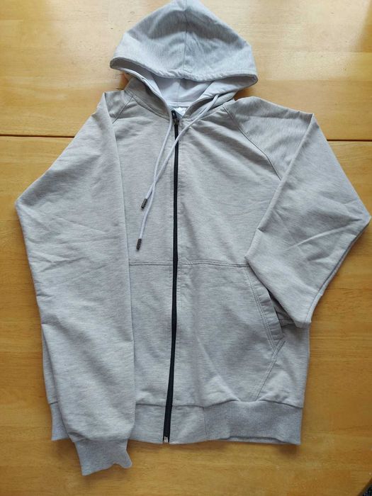 Спортивная кофта на подростка или молодежка