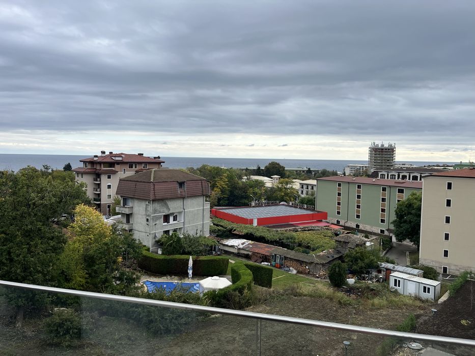 Двустаен бутиков апартамент с подземно паркоместо