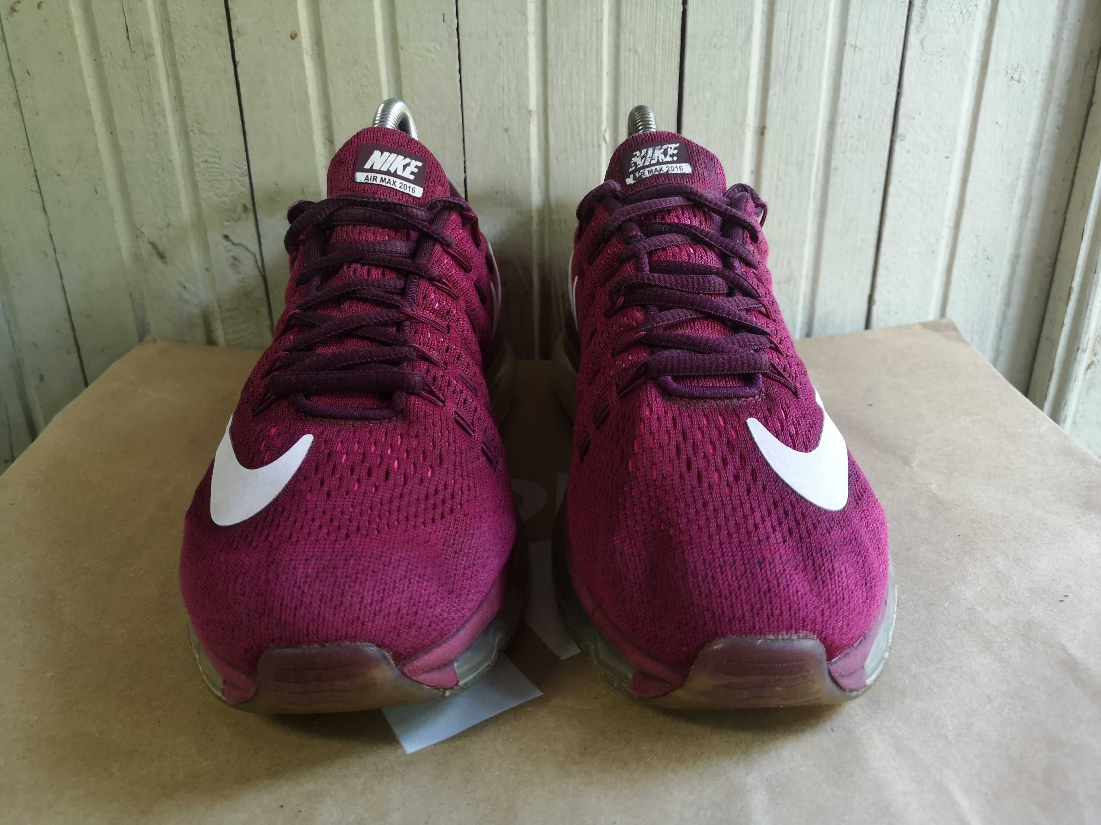 ''Nike Air Max''оригинални маратонки 40 номер
