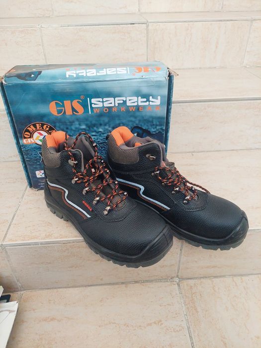 Ботинки с железным носком рабочие