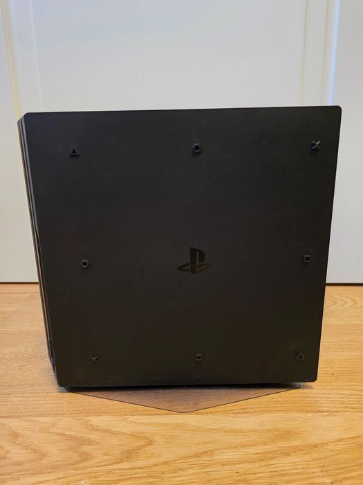 Playstation 4 Pro 1TB