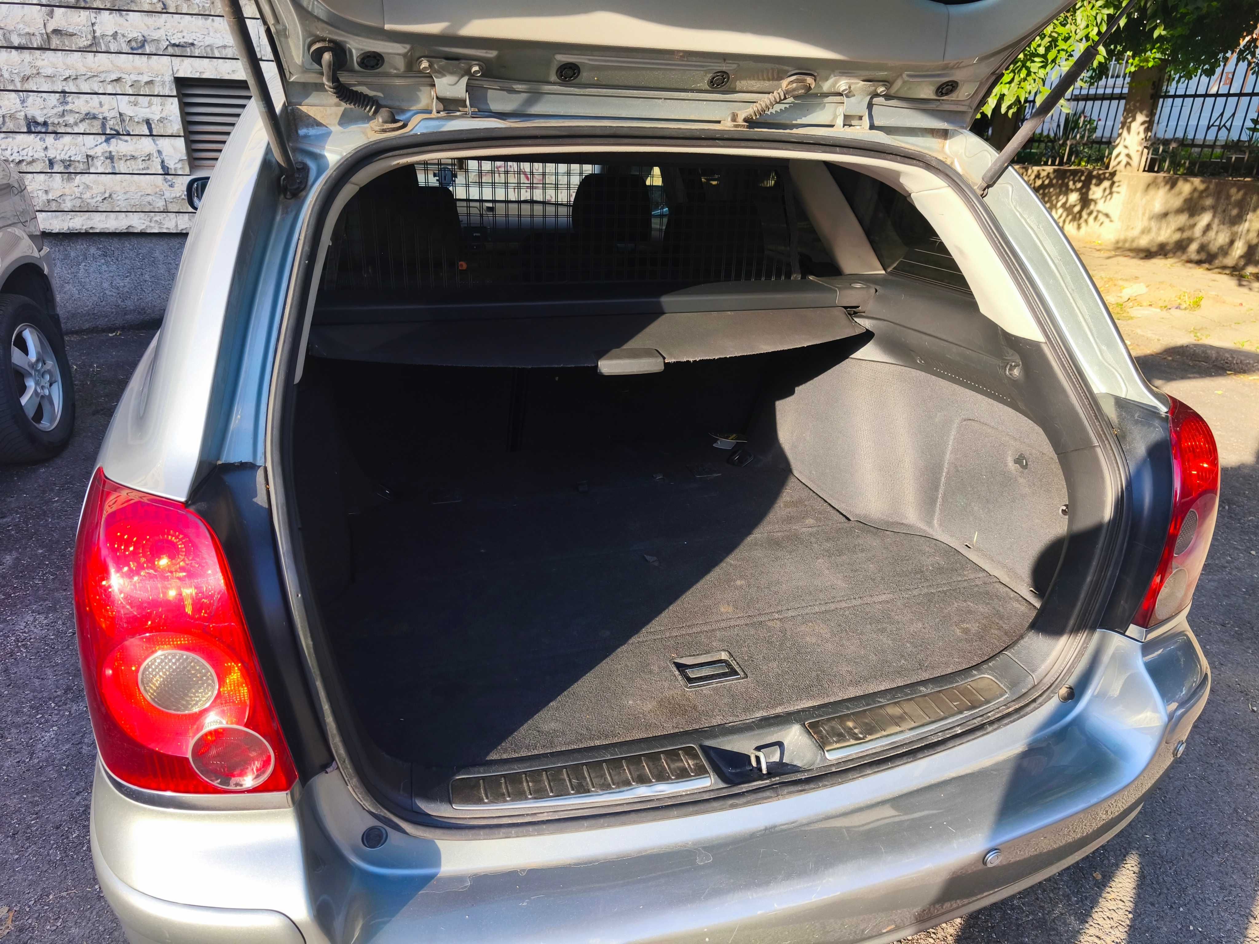 Toyota Avensis FACELIFT