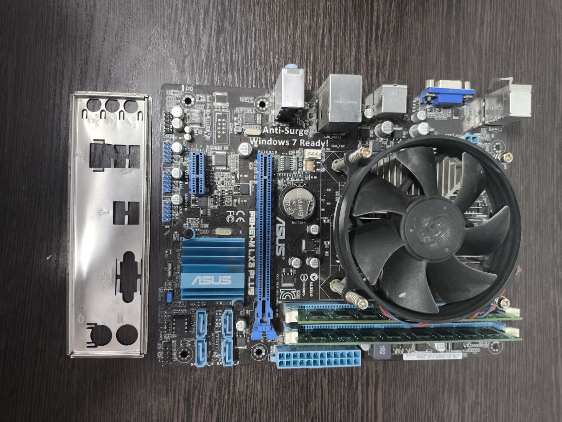 Asus H61+i5 2300+8Gb