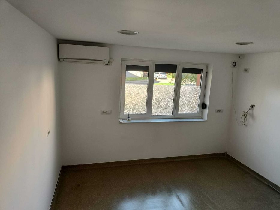 Inchiriere spatiu comercial