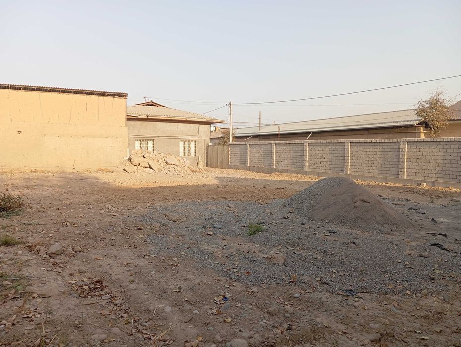 12 sotox uchastka sotiladi. Yangiyo'l, G'alaba MFY. (Leninizm).