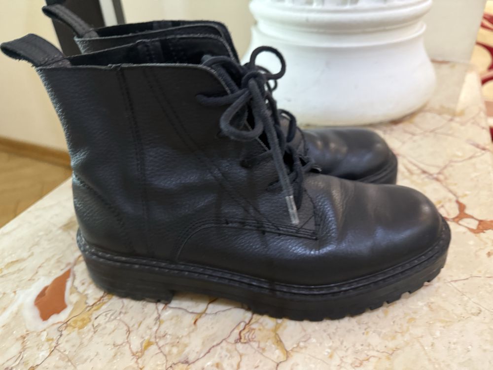 Ботинки кожа Zara