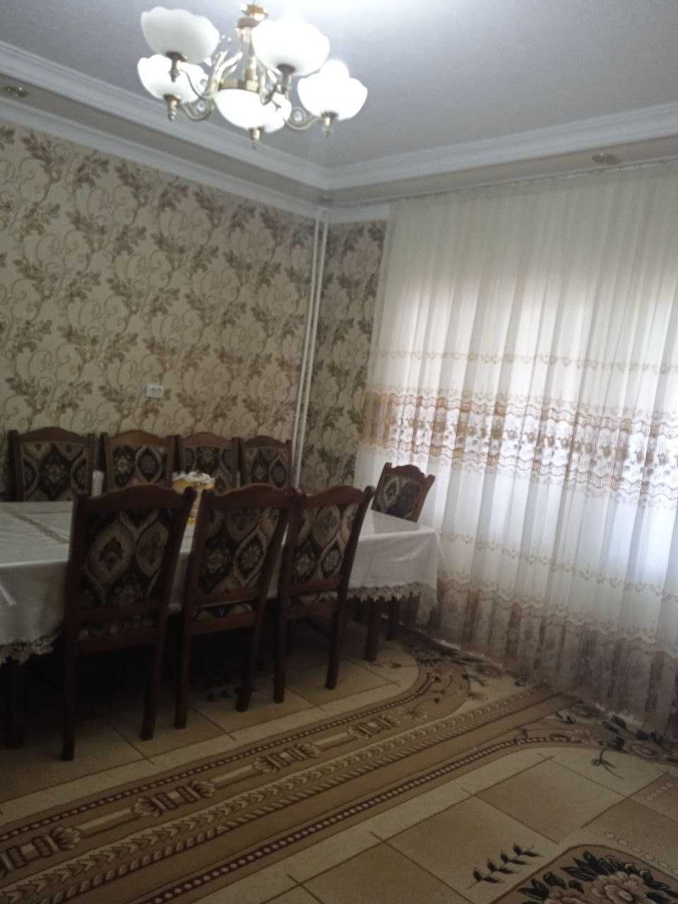 Двух комнатный дом