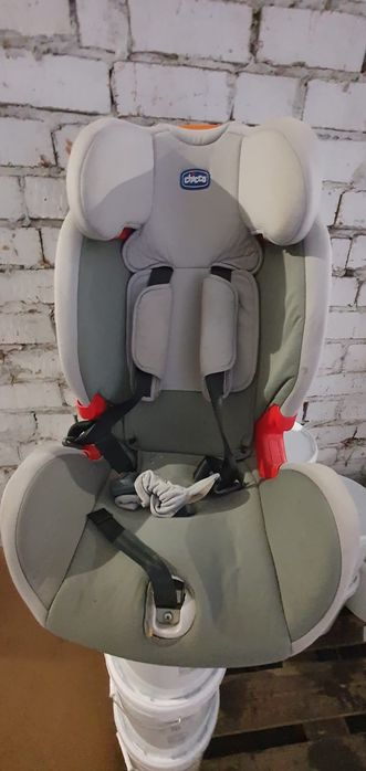Детское кресло Chicco
