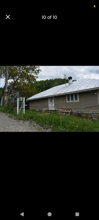 Casa batraneaca ,la munte ,de vanzare