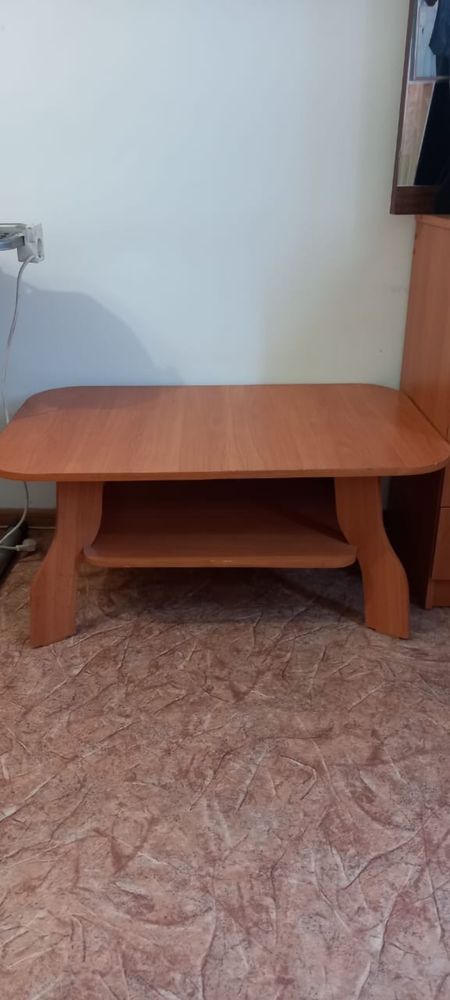 Продается журнальный столик