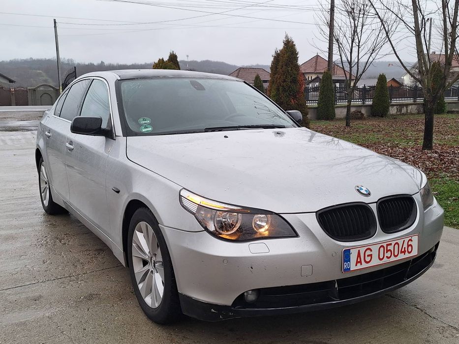 BMW E60 520i manual