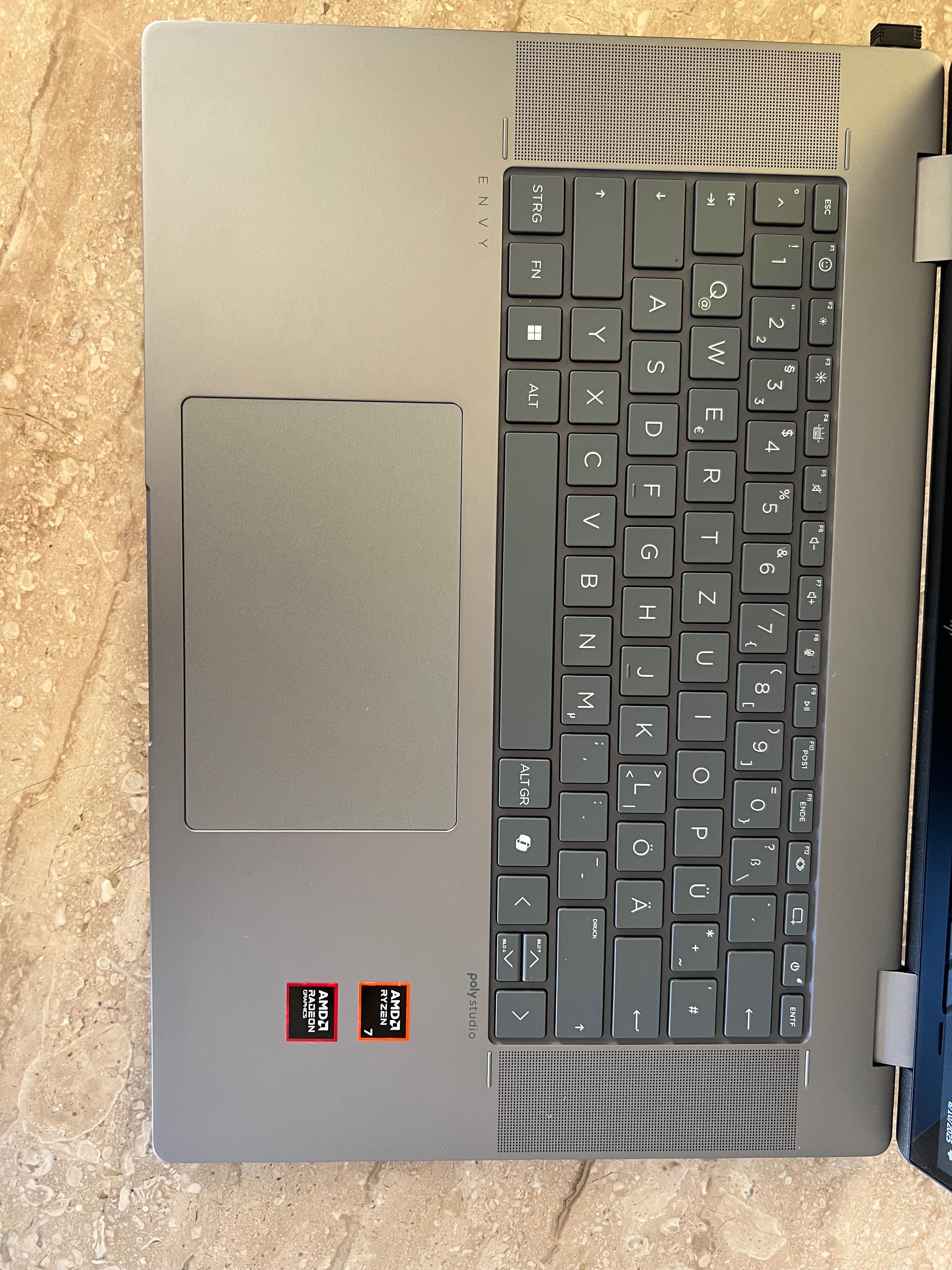 Лаптоп HP Envy x360, 16" Hybrid (2-in-1) Touch-Screen, нов, в гаранция
