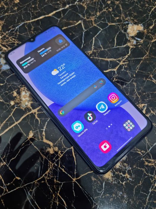 Продаю Samsung galaxy A 23 память 64/4 в отличном состоянии не дорого