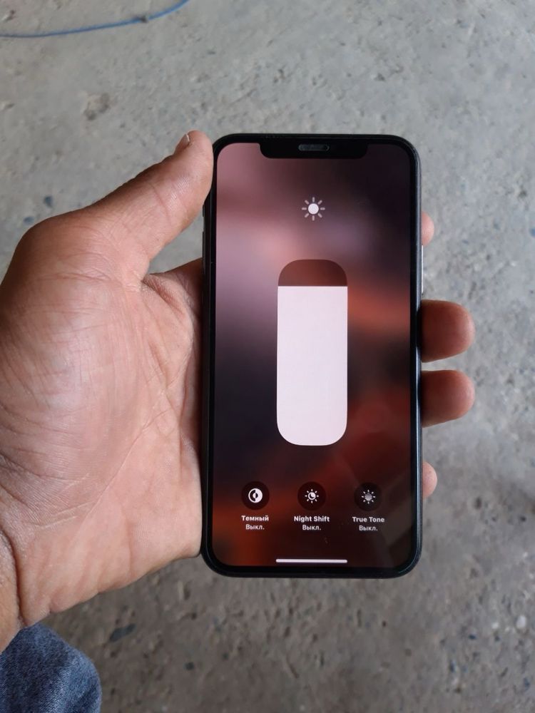 Iphone 11 pro sotiladi