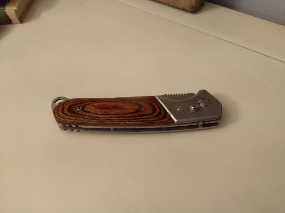 Оригинален професионален сгъваем  нож