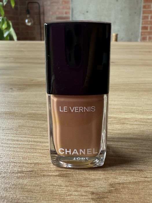 Chanel Oja Essentiel