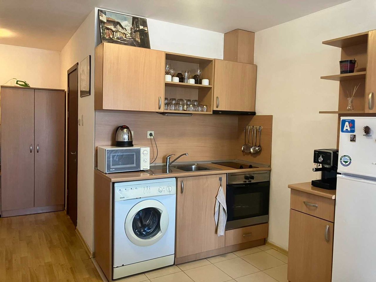 Продава се Ателие в Несебър - 40 кв.м за 733 €/кв.м - Снимка #1