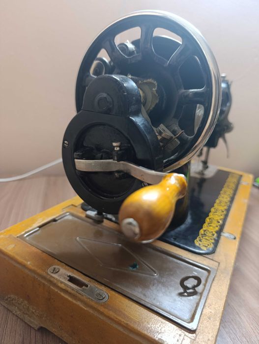 Машинка для шитья , Хорошее состояние