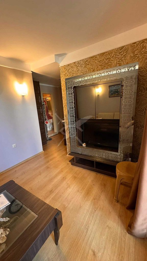 Продава се Двустаен апартамент в к.к. Слънчев бряг - 47 кв.м за 1575 €/кв.м - Снимка #4