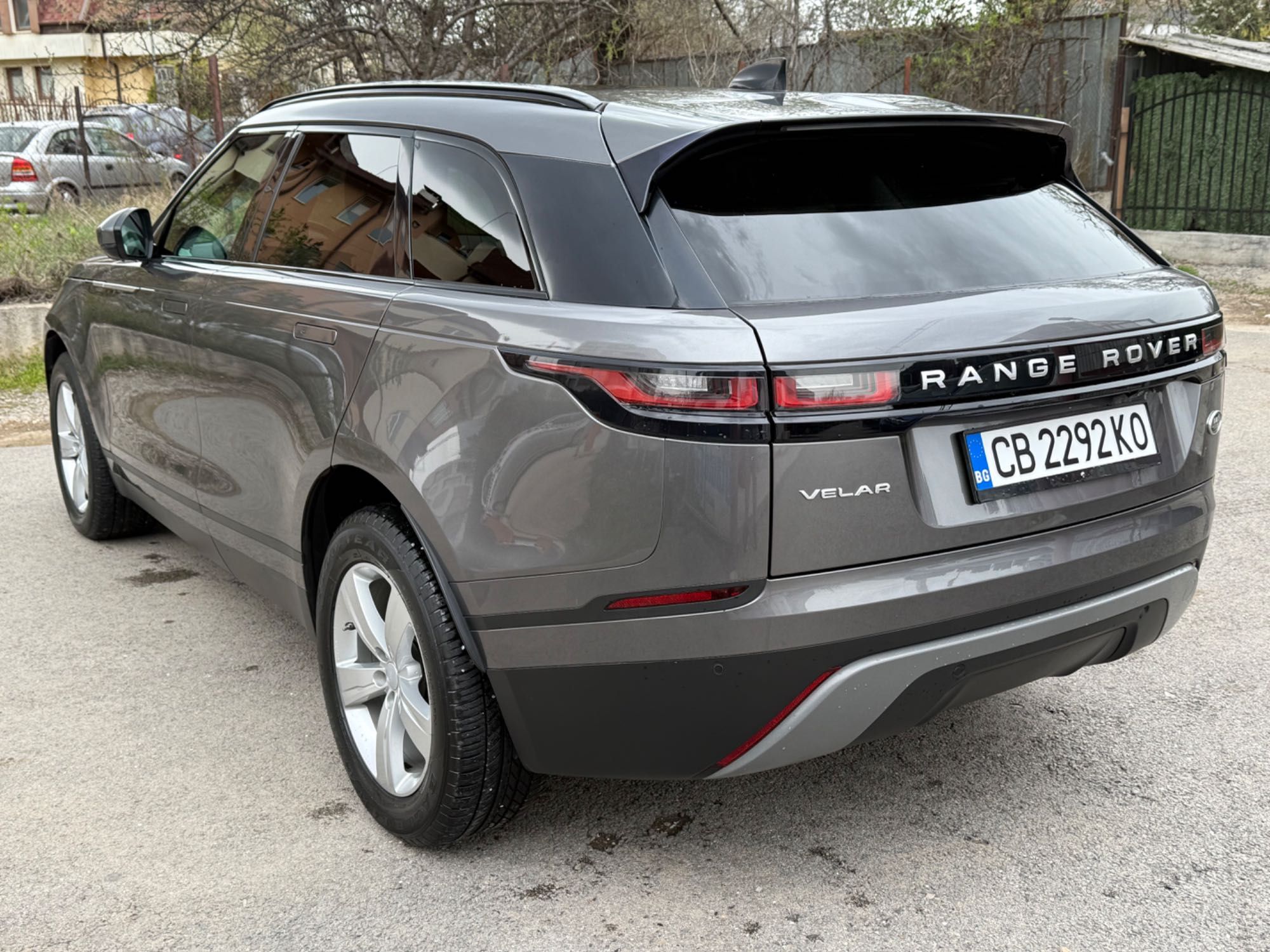 Land Rover Range Rover Velar 2.0(180кс)AWD/Automatic/MERIDIAN/Панорама