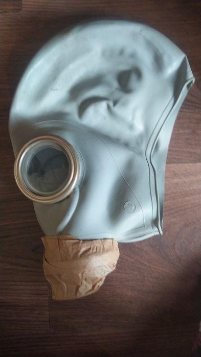 Противогаз новый