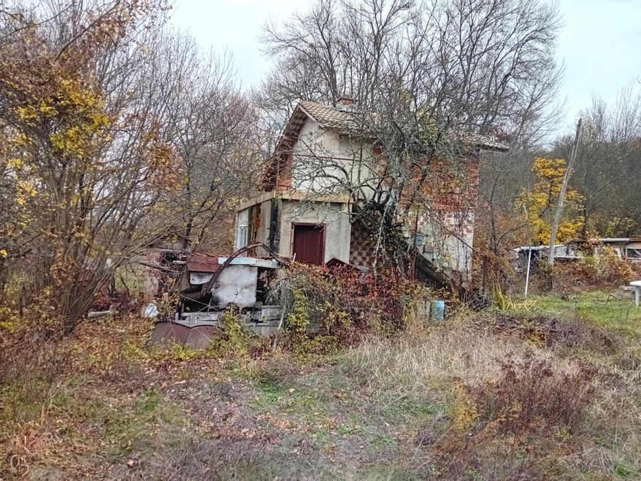 Вила в с.Ялботина,общ.Драгоман,обл.София