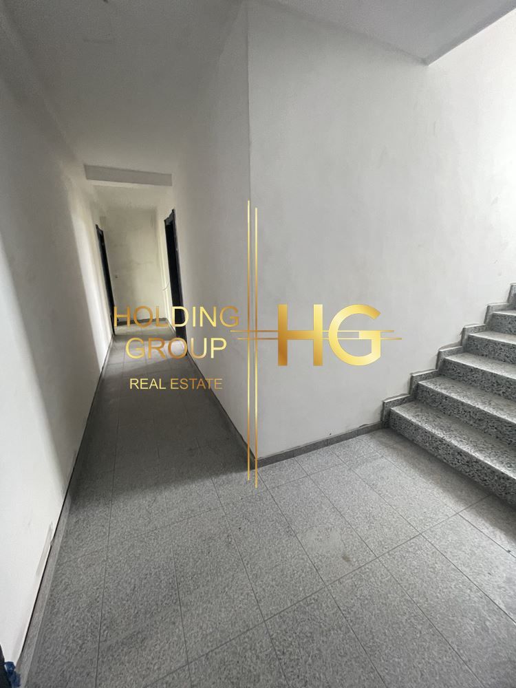 Продава се Двустаен апартамент в Варна, м-т Пчелина - 57 кв.м за 1176 €/кв.м - Снимка #3