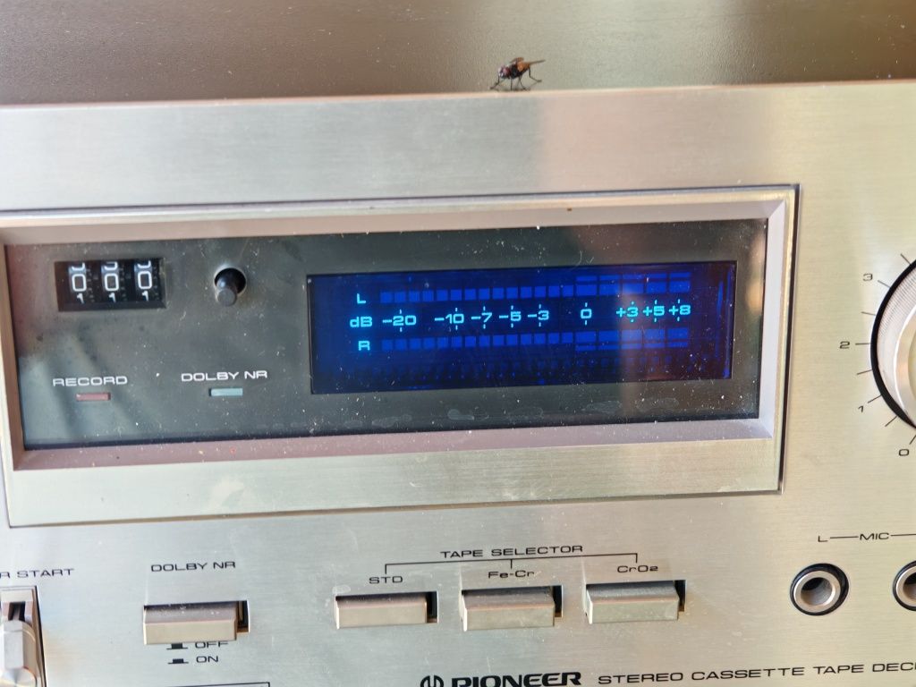 Vând deck casetă pioneer Blue line CT-F600 - partial funcțional