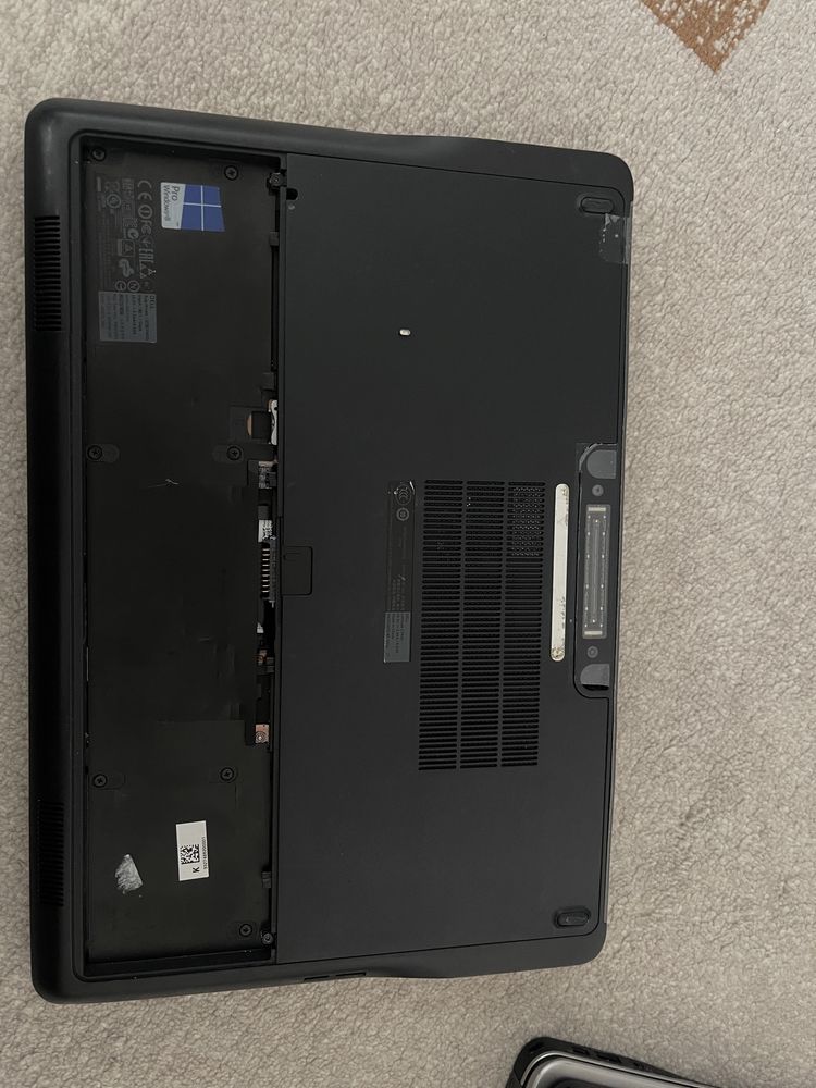 Dezmembrez Dell E7440 i7